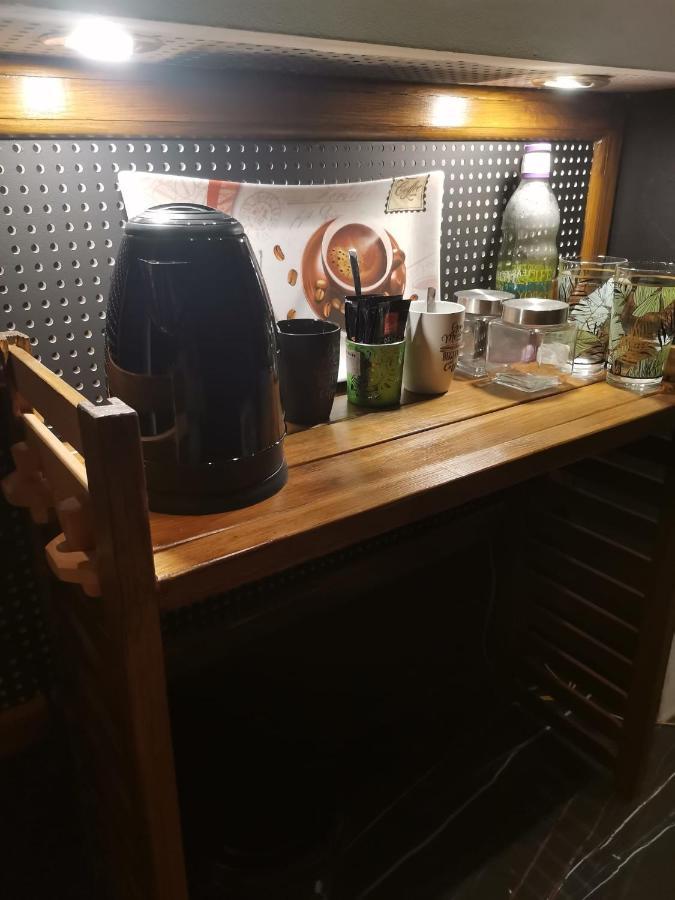 Studio Apartman Black & White Centar Sarajevo Free Parking 外观 照片